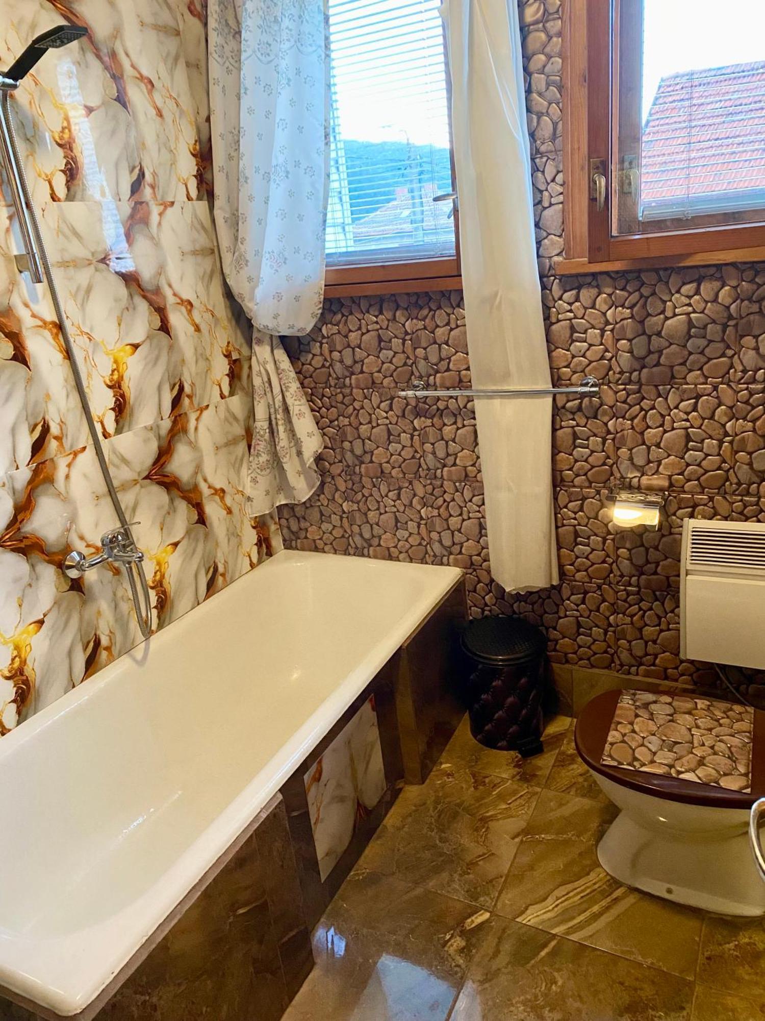 Niya Guest House Beli Iskar Exterior foto